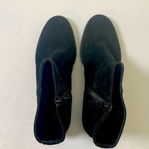 Talbots Black Suede Boots Size 10.5